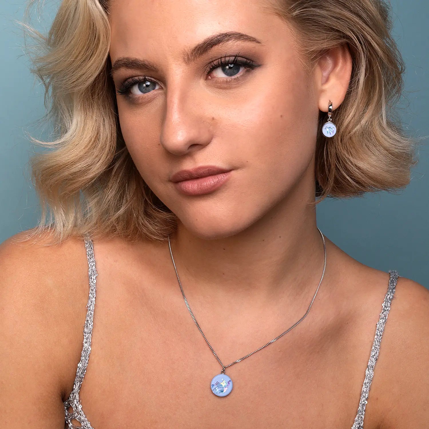 Necklace Mary | Blue Crystal Silver