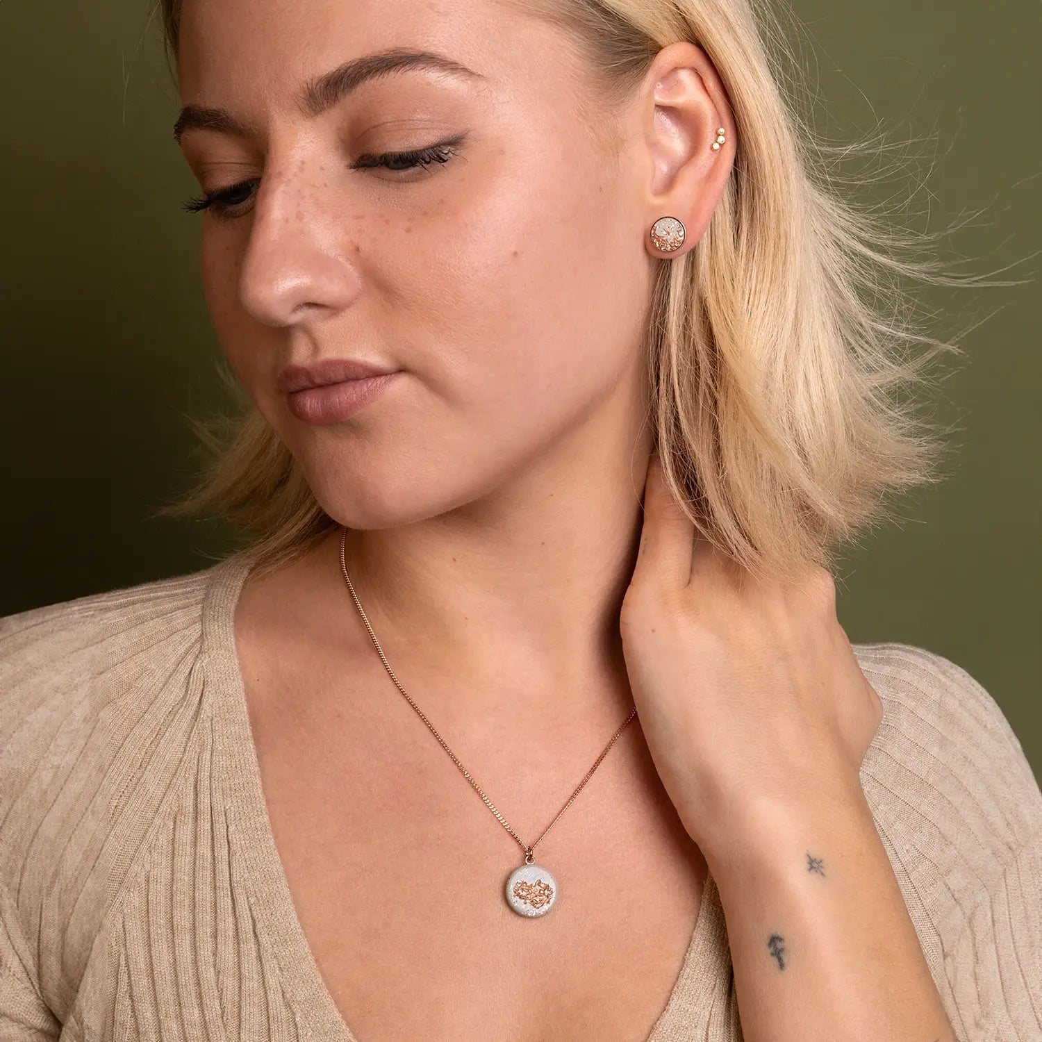 Stud earrings TARA | Grey Rose